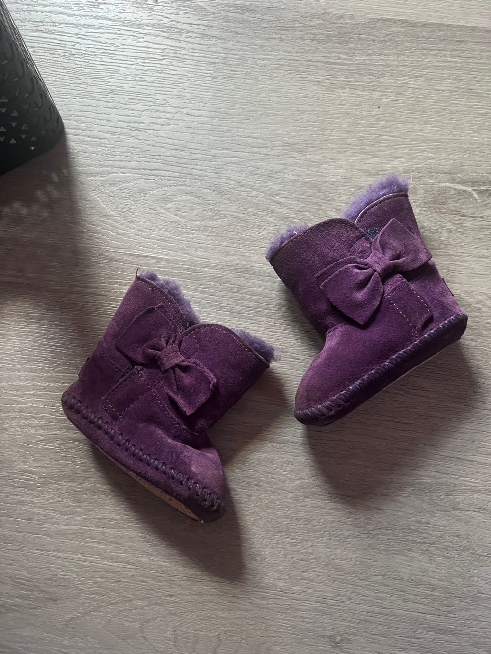 Baby Ugg boots purple bow